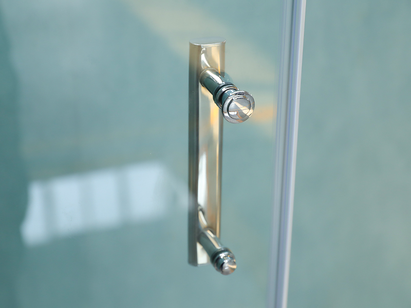 LA Høy dusjkabinett med doble hull håndtak, med brett LA Høy dusjkabinett med doble hull håndtak, med brett