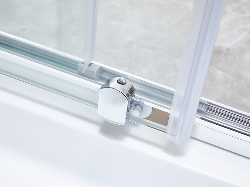 SQ Klart herdet glass Baderom Skyvedusjkabinett, med brett SQ Klart herdet glass Baderom Skyvedusjkabinett, med brett